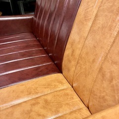 《売約済》【池上店】【～4/14限定SALE！店内全品20%お値引き！】 ツートーン ソファ 合皮 日本製 大分県 日田市 職人 オーダーメイド ハンドメイド ツートン 2人掛け 2P 2.5P アンティーク 調 おしゃれ チェア 椅子 イス リラックス 本格の画像