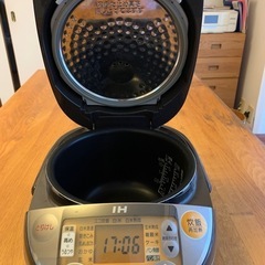 象印　炊飯器　5.5合炊き の画像