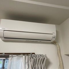【その2】HITACHI　6畳用2.2kwルームエアコン(冷暖房) 家電　RAS-A22K(W)型　 2021年製 