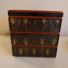 丸盆とお重の画像