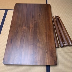 ダイニングテーブル