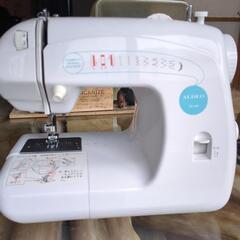 フリーアームミシンの画像