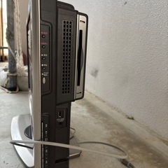 TV台とジャンク　シャープDVD内蔵TV  の画像