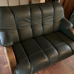 革ソファー