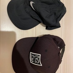 NIKEとCHROMEの帽子