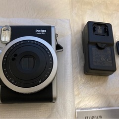 instax mini 90 neo classicの画像