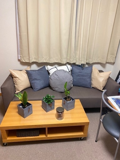 3人掛けソファ Three seater couch