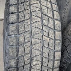 ブリジストン　BLIZZAK　　275/70R16  　4本セット　2012年製　ヒビ無し　の画像