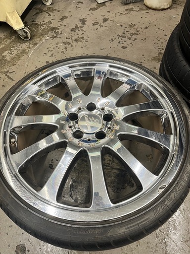 カールソン20インチ