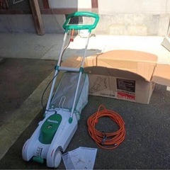 芝刈り機　マキタ　