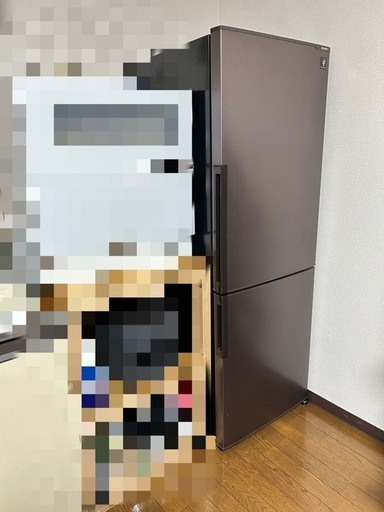 シャープ　ノンフロン冷凍冷蔵庫　幅54.5cm×奥行65.0cm×高さ156.0cm