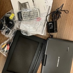 9型ポータブルDVDプレーヤーの画像
