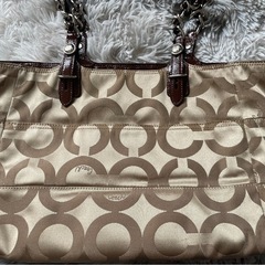 coach バッグの画像
