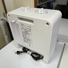 足元暖房に最適!! 美品です!! Panasonic セラミックファンヒーター DS-FS1200 2020年の画像