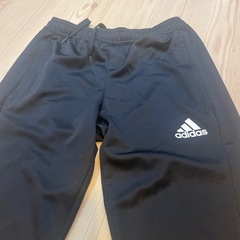 adidas AEROREADY 黒 ジャージ　上下　小学生　150～160cmの画像
