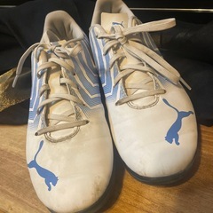Puma サッカーシューズ ホワイト ブルー 小学生　子ども　24cm