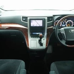 「転ぶのを恐れたらもっと転んじゃうものなんだよ」/トヨタ ヴェルファイア 　２．４Ｚ　プラチナセレクション２の画像