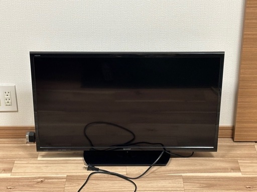 【美品】SHARP32型テレビ　お届け可