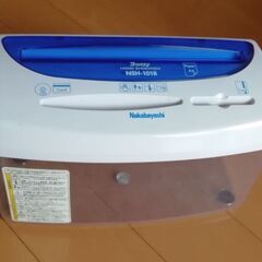 シュレッダー（手動）部品欠け
