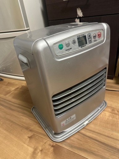 ファンヒーター・18l灯油タンク2個