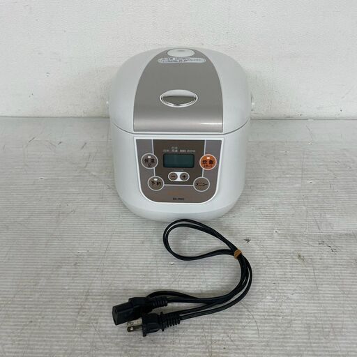 炊飯ジャー BK-R60-WH 2018年製 ホワイト 3.5合炊き 動作確認済 炊飯器 中古 生活家電 キッチン家電 調理家電 保温機能 予約機能 Y1138