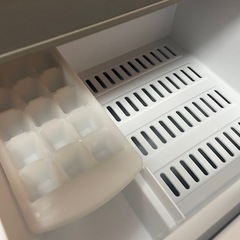 冷蔵庫　　AQUA ノンフロン冷凍冷蔵庫　AQR-13M(Ｓ)の画像