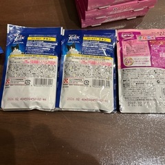 【決まりました】猫グッズ　ねこエサ　カルカン　ウェットフード　子ねこ用　フィリックス　ショットオン　ダニ避け　猫砂の画像