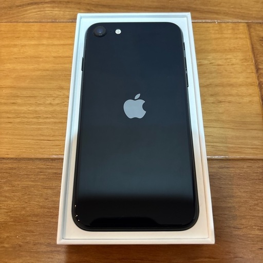 【美品】iPhone SE（第3世代）128GB ブラック