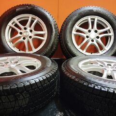 【BS BLIZZAK DM-V3 215/70R16】スタッド...