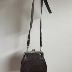 斜め掛けバッグ