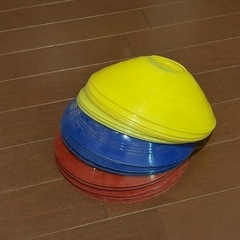 サッカー　マーカー