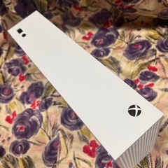 xbox series s 512GB本体 コントローラー付きの画像