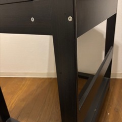 IKEA テーブルの画像