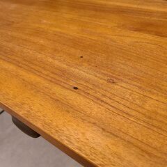 ヴィンテージ調デスクの画像