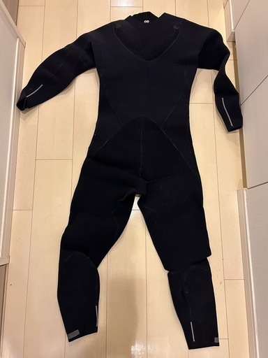 The RLM rubber ウェットスーツ セミドライ（175cm、70-75kg程度）