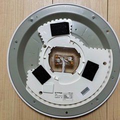 リモコン付きLEDシーリングライト（アイリスオーヤマ） の画像