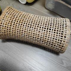竹？で出来た枕