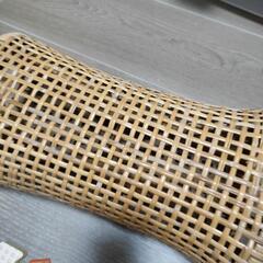 竹？で出来た枕の画像