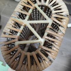 竹？で出来た枕の画像