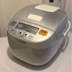 【受け渡す方が決まりました】炊飯器　3号炊き　象印ZOJIRUSHI