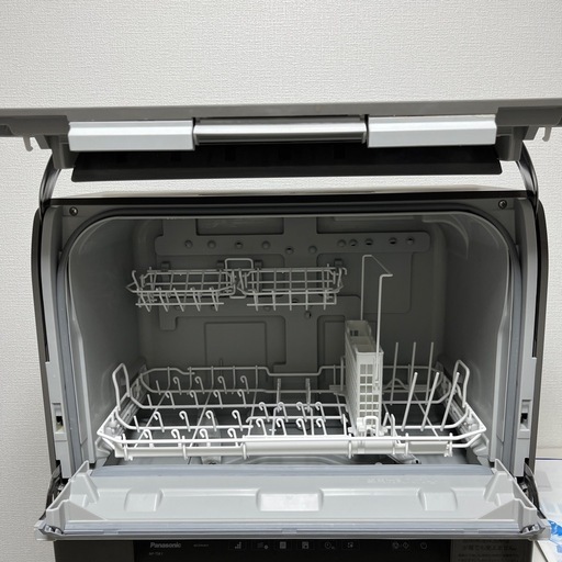 2023年製　パナソニック　食器洗い乾燥機　NP-TSK1