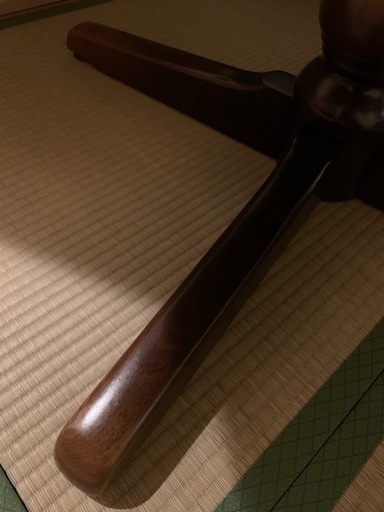 飛騨産業　キツツキシリーズ　ダイニングテーブル　丸テーブル　　120cm