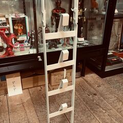 dyson コードレスクリーナー専用スタンド（ホワイト）の画像