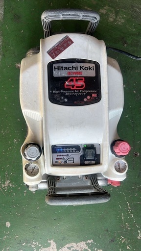 日立工機　エアコンプレッサー