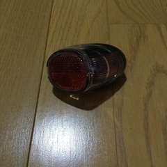 反射テールランプの画像