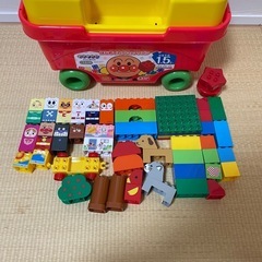 アンパンマン　はじめてブロックワゴン　おまけ付きの画像