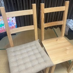 IKEAの木製椅子2脚【IVAR12259】