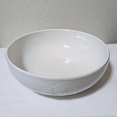 ジバンシー(GIVENCHY) 未使用　　シンプルな🌷深皿＆大皿の画像