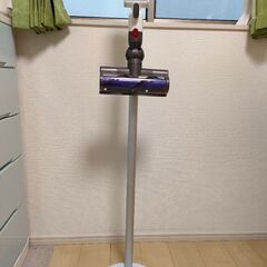 Dysonｖ11　充電スタンドとパーツ
