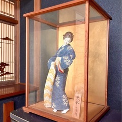 【4/4まで】陶器製　博多人形【人形ケース付き】